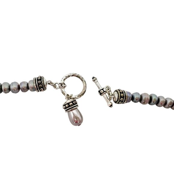 Premier Designs Necklace Shades of Gray 18 Inch Freshwater Pearl Necklace Toggle - Picture 5 of 9
